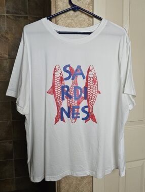 SHEIN Curve White 2XL Tee With Sardine Design